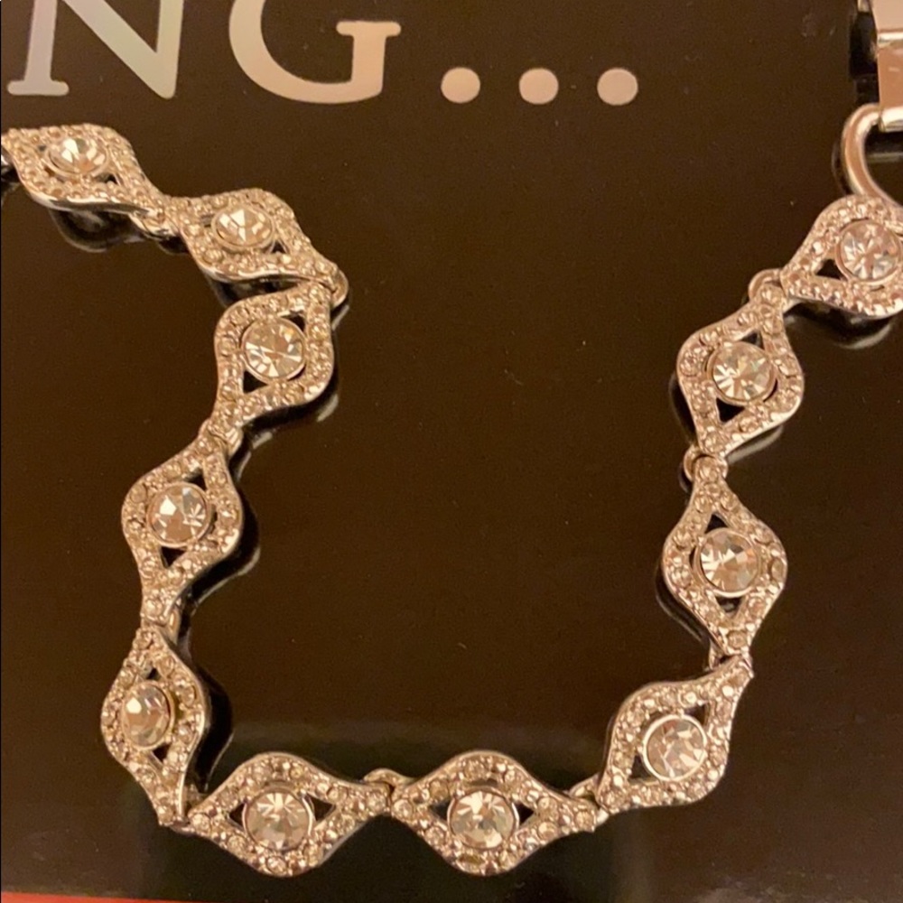 Shiny rhinestone bracelet